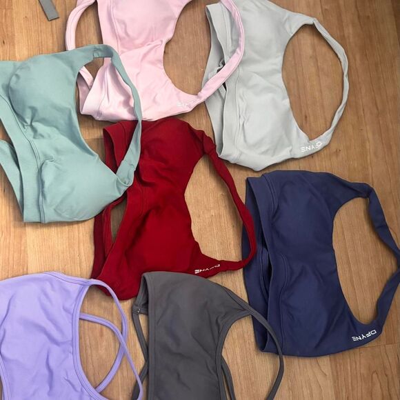 DFYNE Medium Activewear Bundle Halter Strappy Lot of 7 Red Blue Sports Bras - Picture 8 of 8